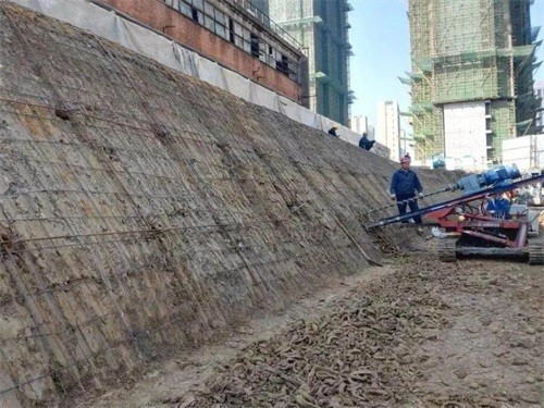 克山建筑边坡支护